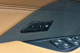 vihreä BMW i4 M50 2024 kuva 20.