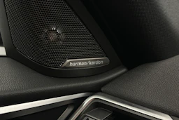 vihreä BMW i4 M50 2024 kuva 37.