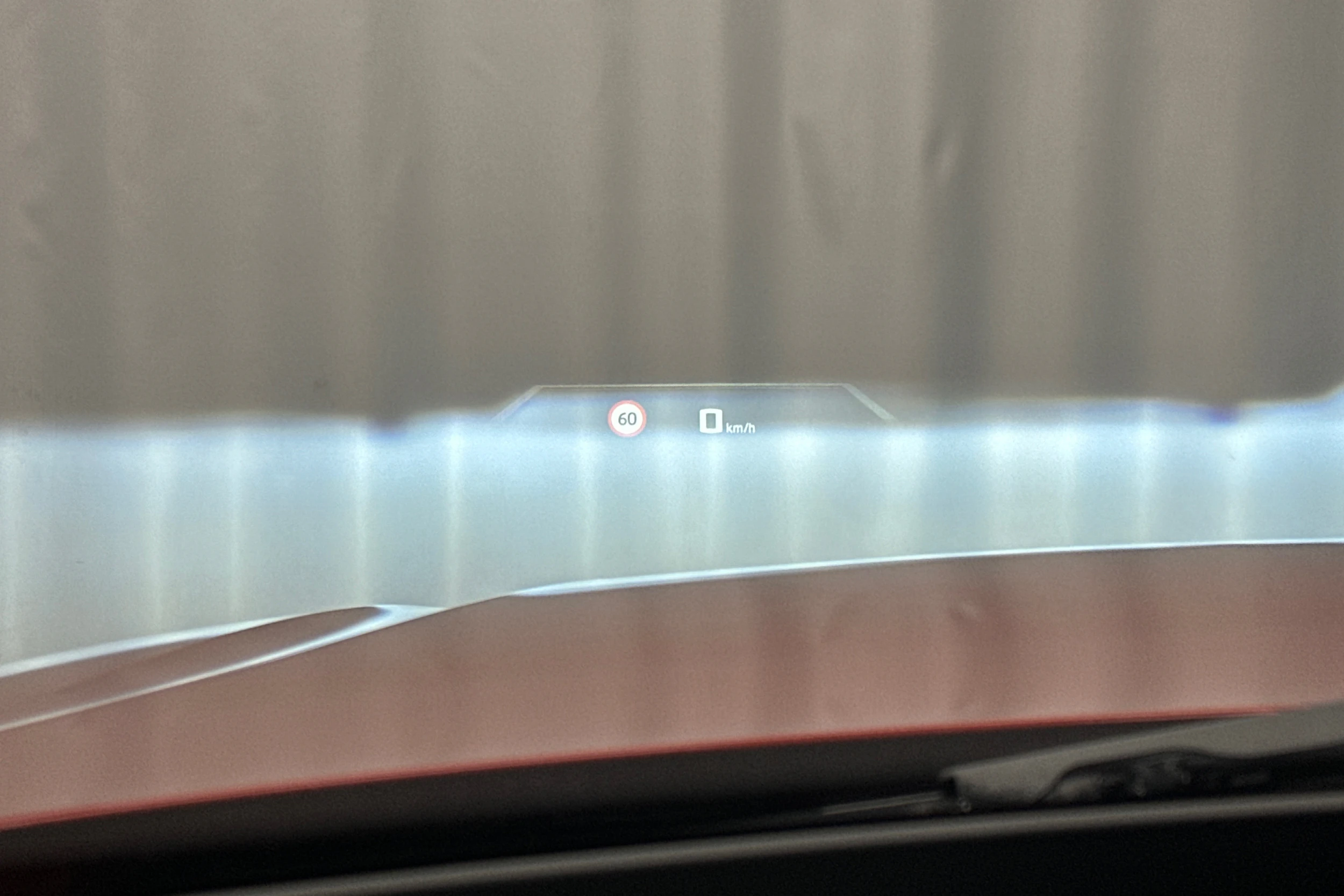 oranssi BMW i4 M50 2024 kuva 14.