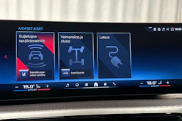 oranssi BMW i4 M50 2024 kuva 21.