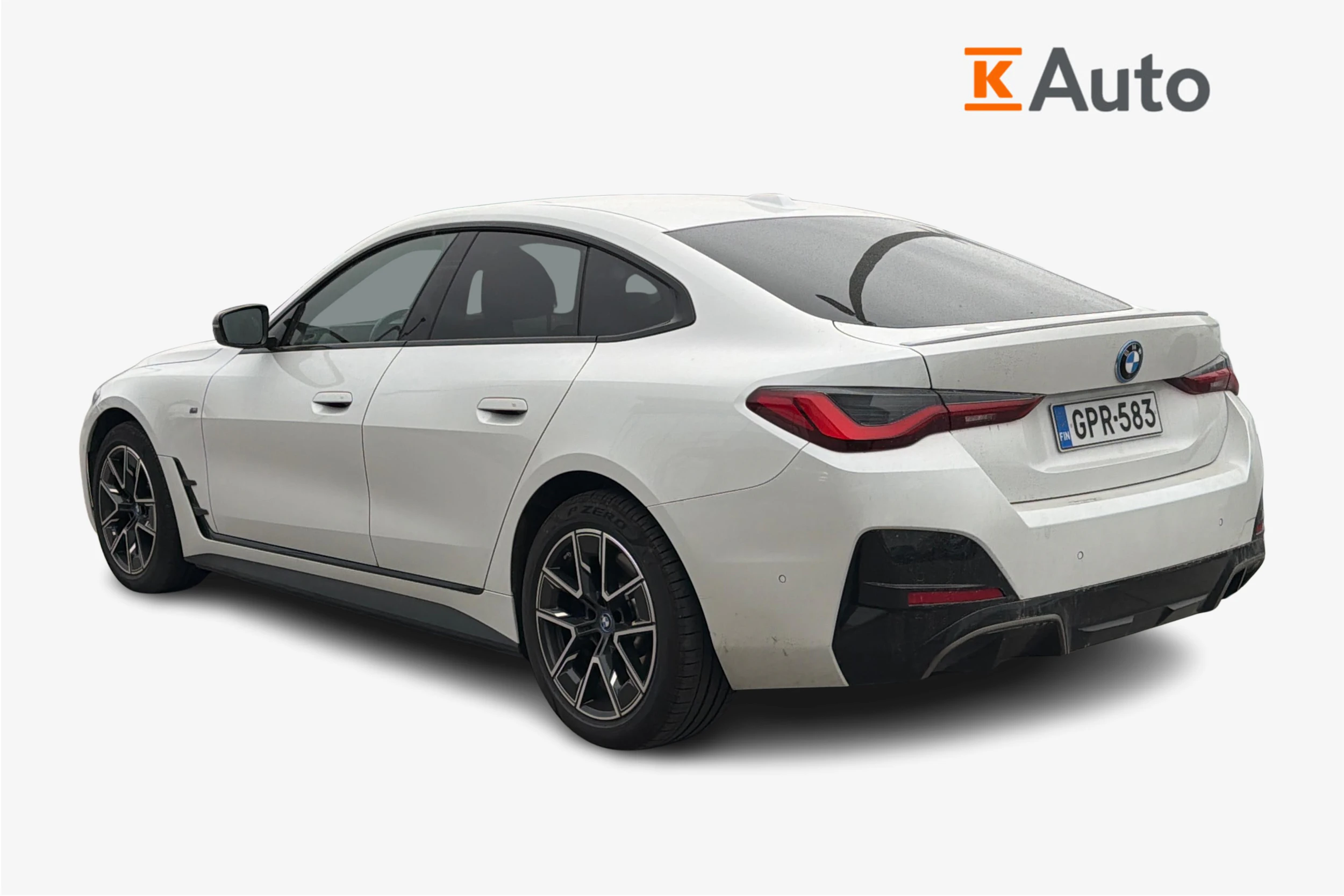 Valkoinen BMW i4 M50 2024 kuva 2.