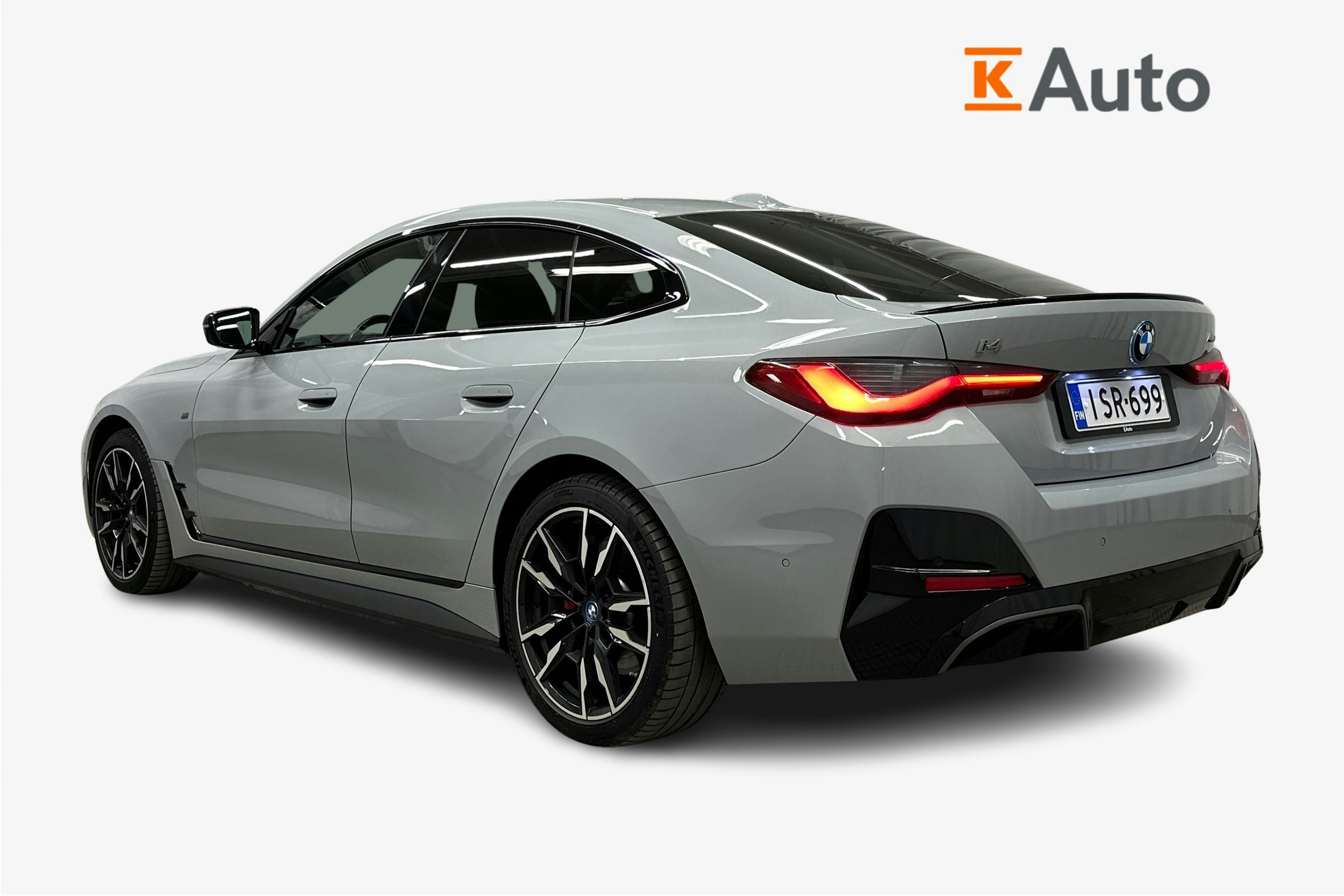 harmaa BMW i4 M50 2024 kuva 2.
