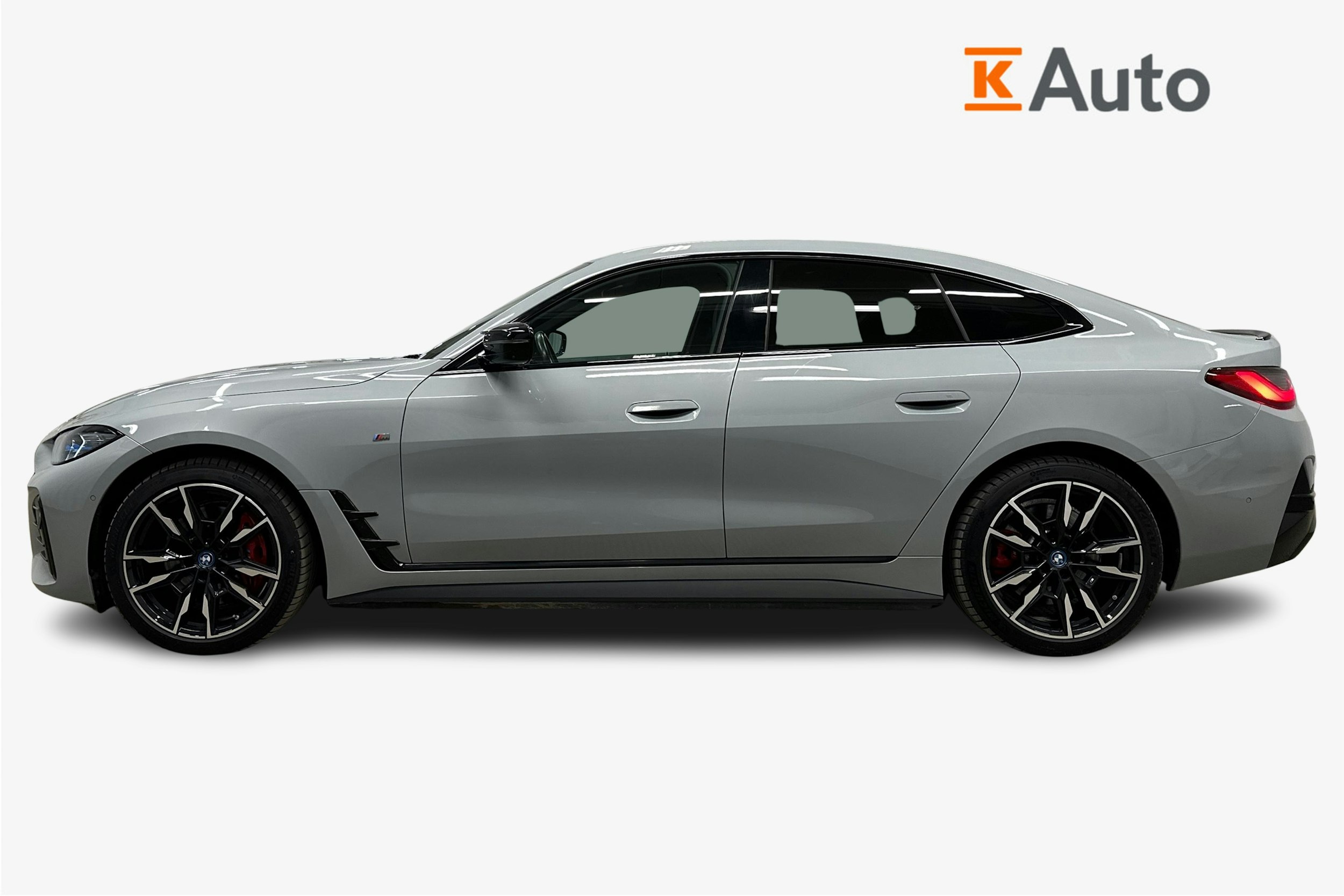 harmaa BMW i4 M50 2024 kuva 6.