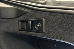 harmaa BMW i4 M50 2024 kuva 33.