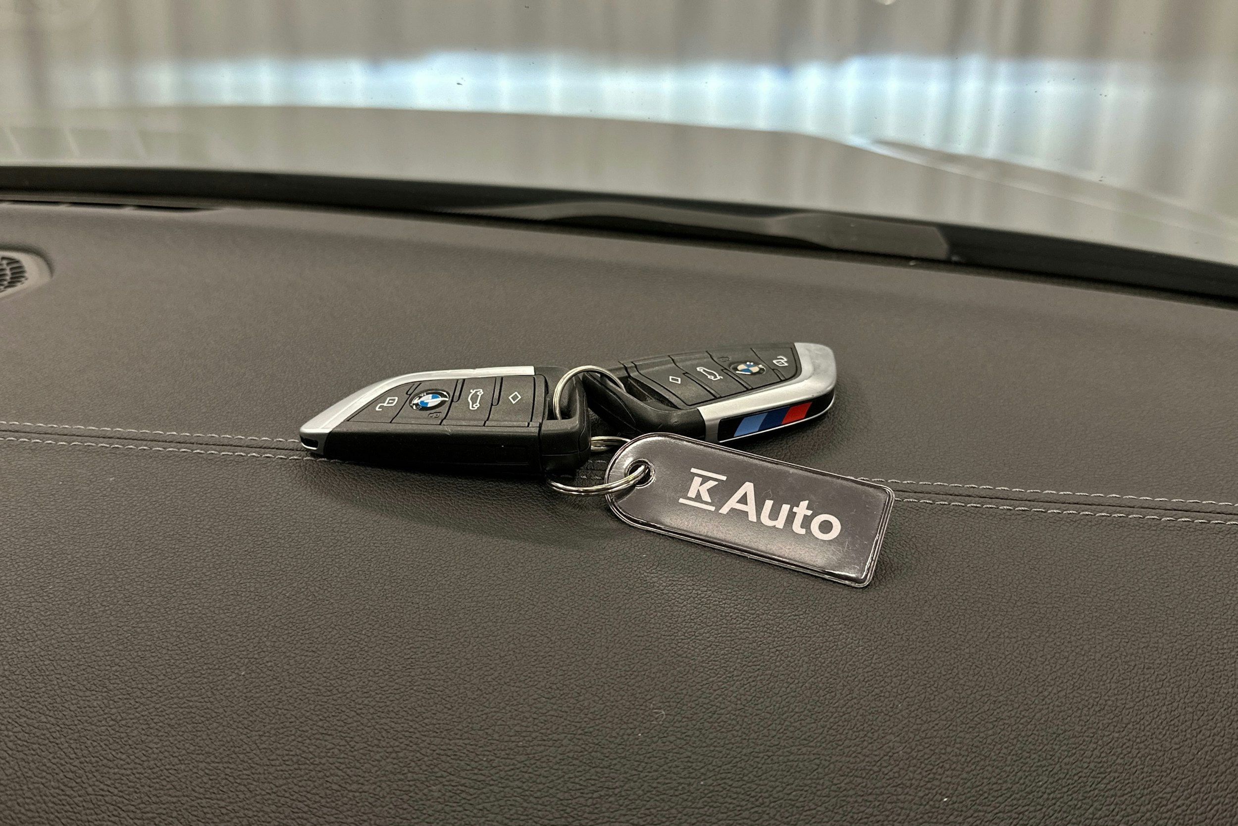 harmaa BMW i4 M50 2024 kuva 35.