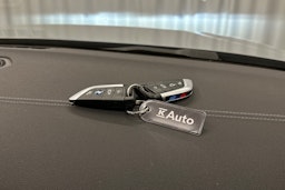 harmaa BMW i4 M50 2024 kuva 35.