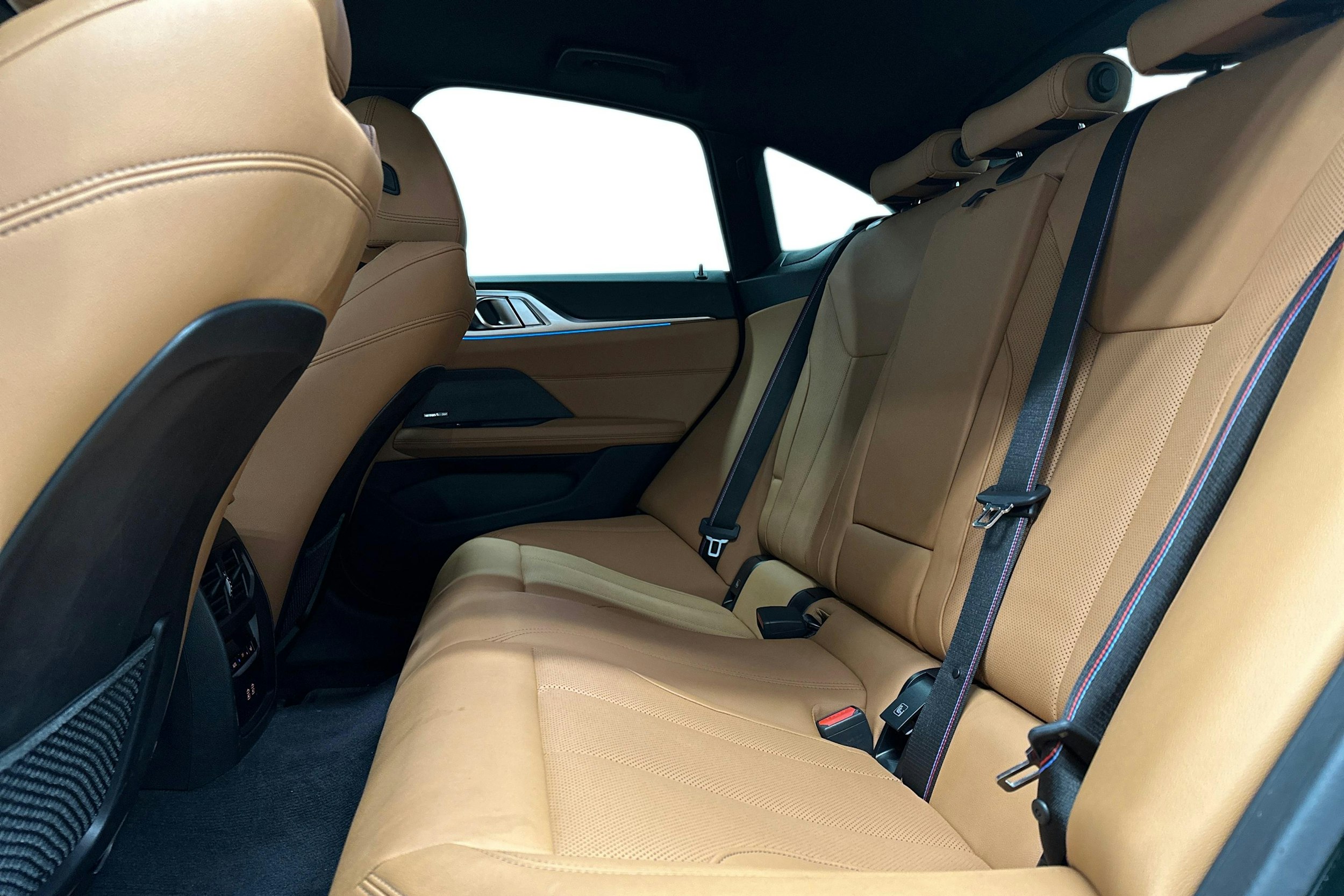 vihreä BMW i4 M50 2024 kuva 10.