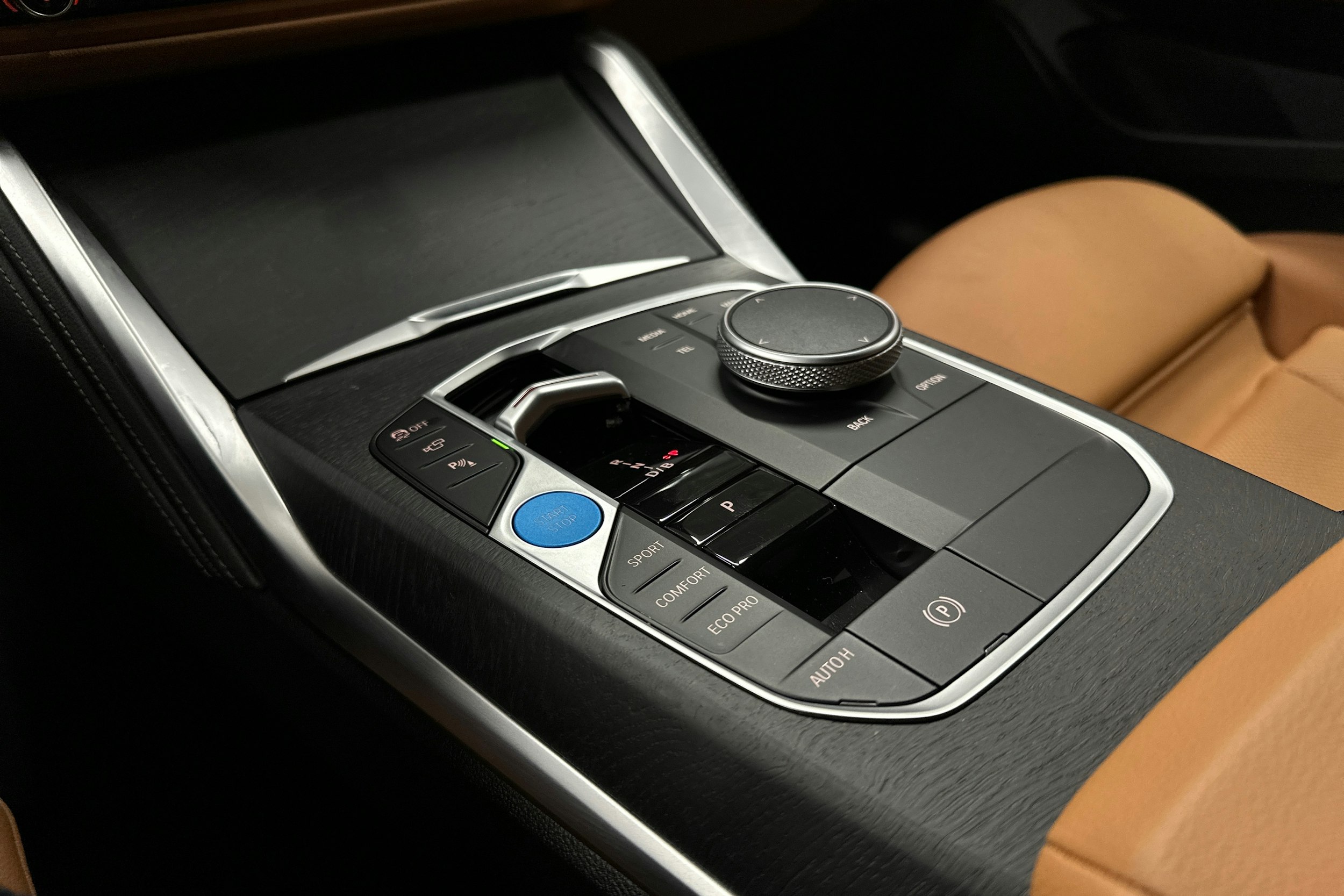 vihreä BMW i4 M50 2024 kuva 28.