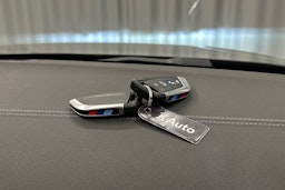 vihreä BMW i4 M50 2024 kuva 36.