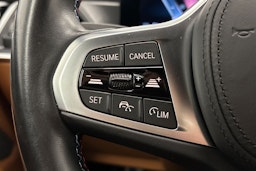 harmaa BMW i4 M50 2024 kuva 16.