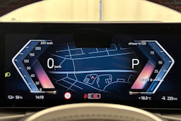 harmaa BMW i4 M50 2024 kuva 18.