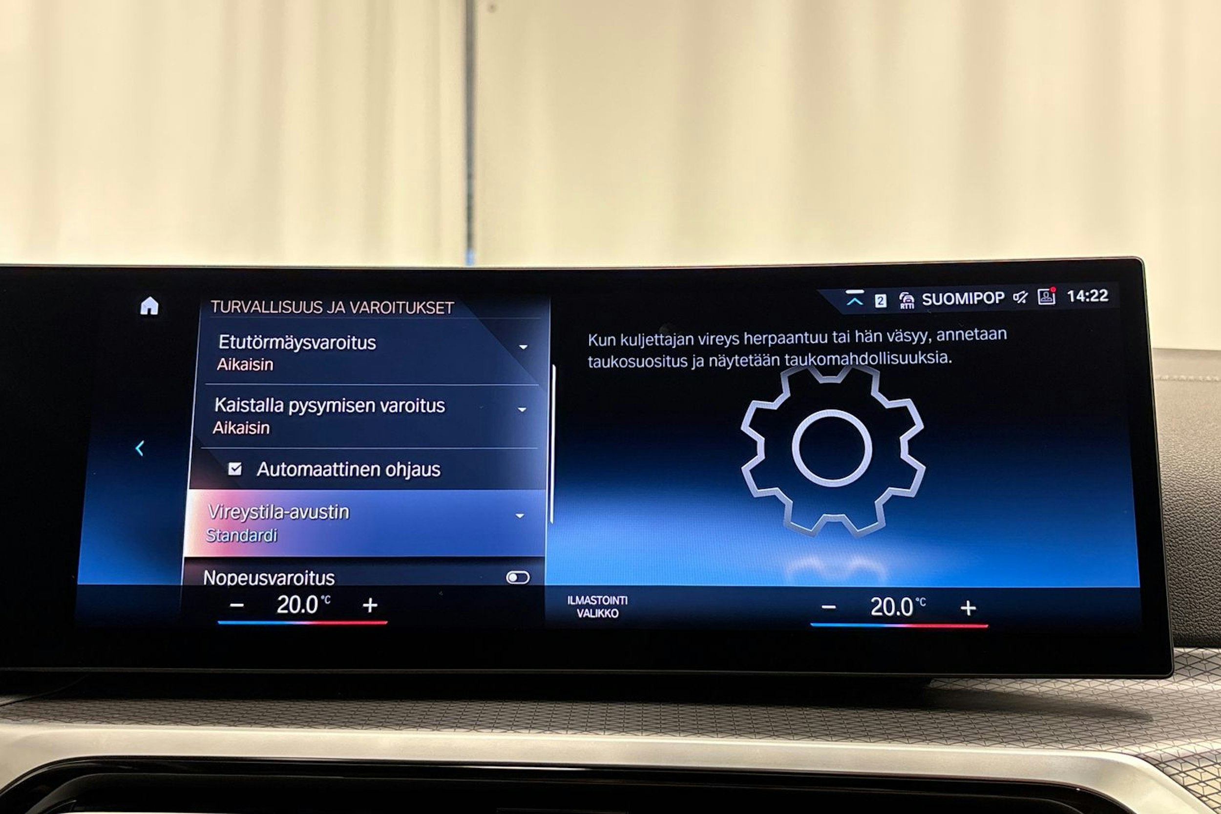 harmaa BMW i4 M50 2024 kuva 21.