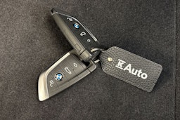 harmaa BMW i4 M50 2024 kuva 27.