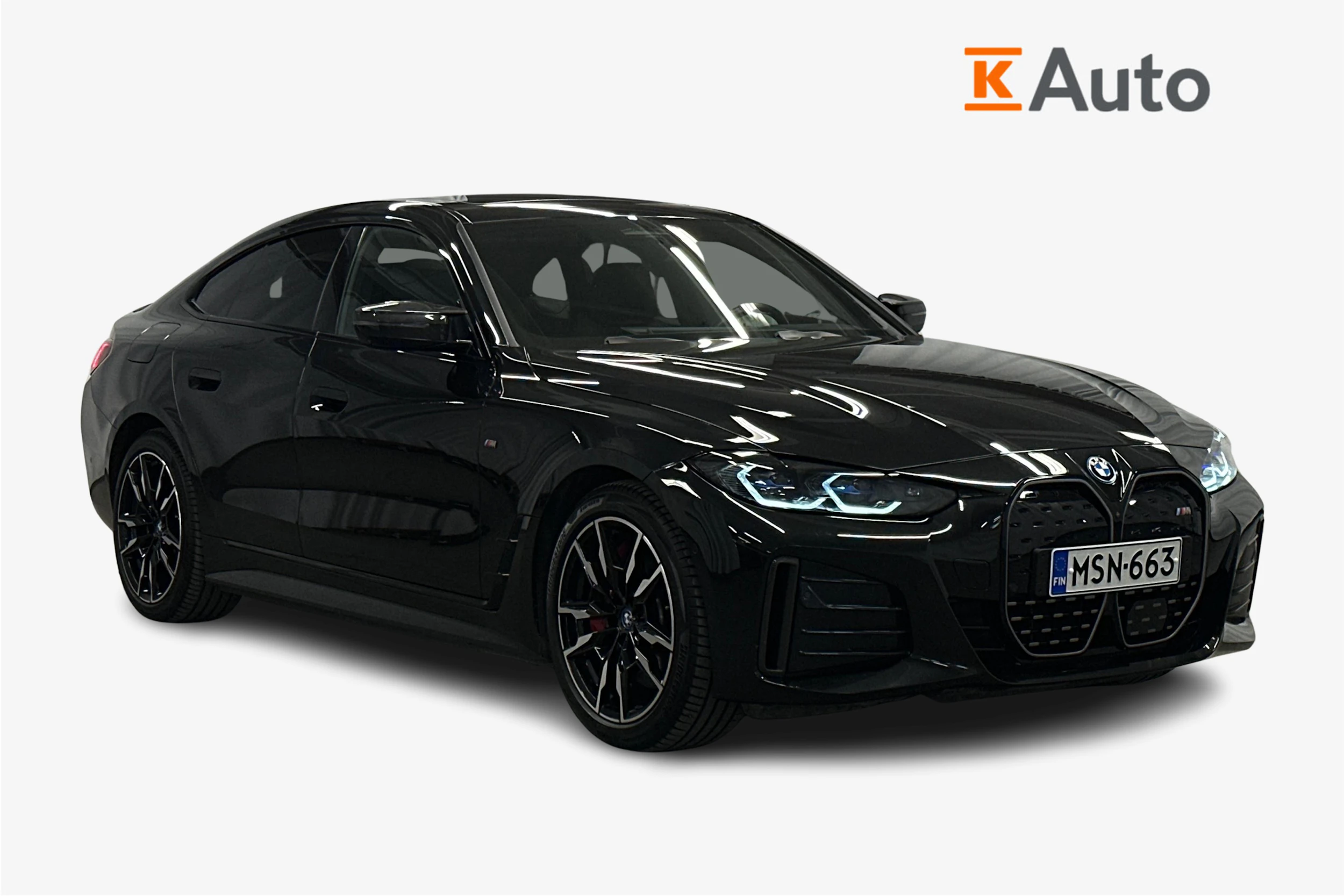 musta BMW i4 M50 2024 kuva 1.
