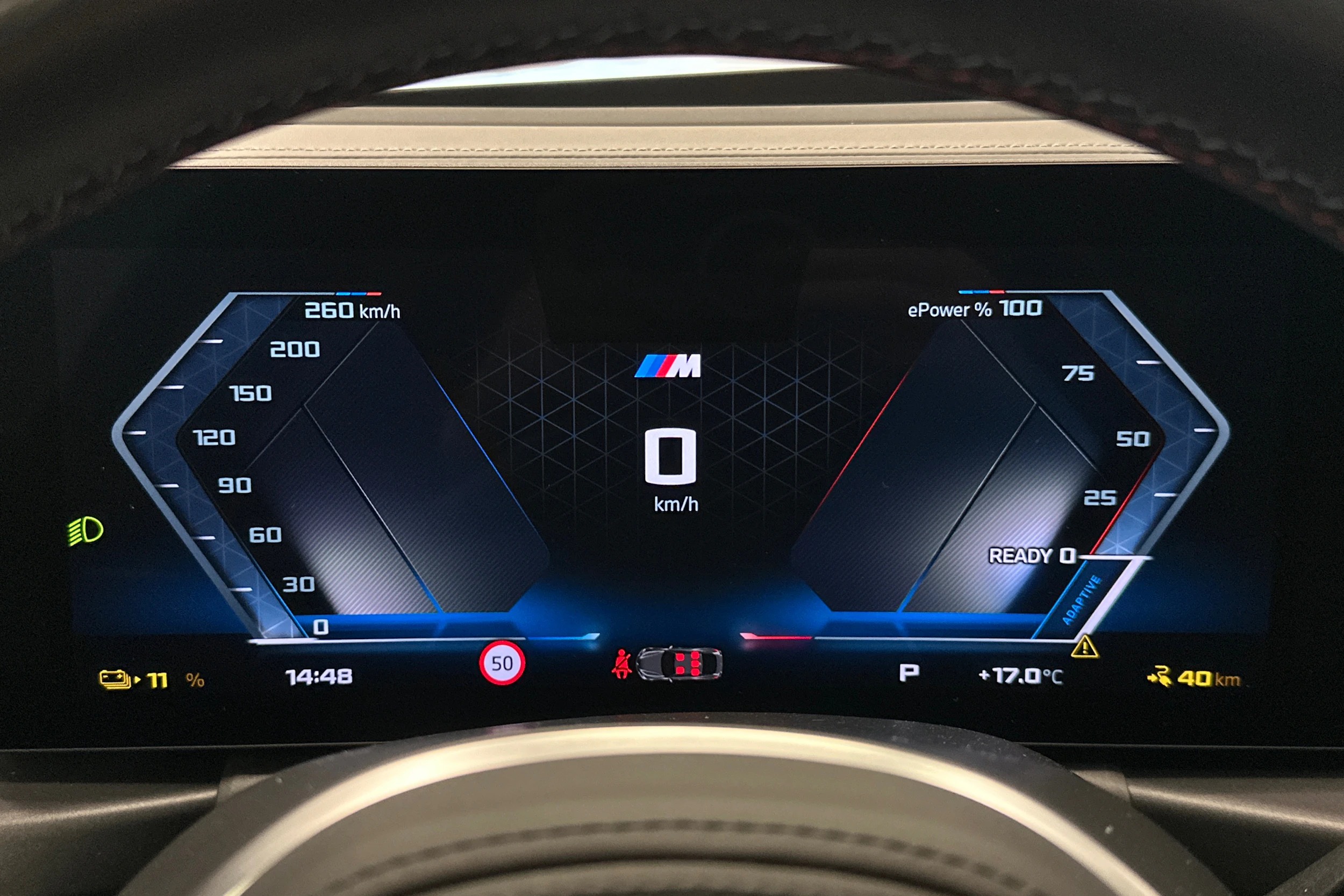 musta BMW i4 M50 2024 kuva 25.