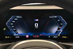musta BMW i4 M50 2024 kuva 25.