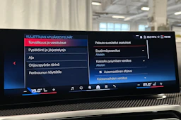 musta BMW i4 M50 2024 kuva 29.