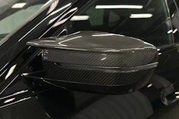 musta BMW i4 M50 2024 kuva 41.