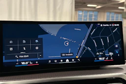 sininen BMW i4 M50 2024 kuva 25.