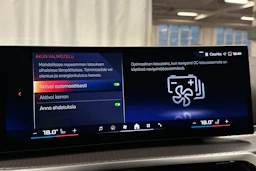 sininen BMW i4 M50 2024 kuva 29.