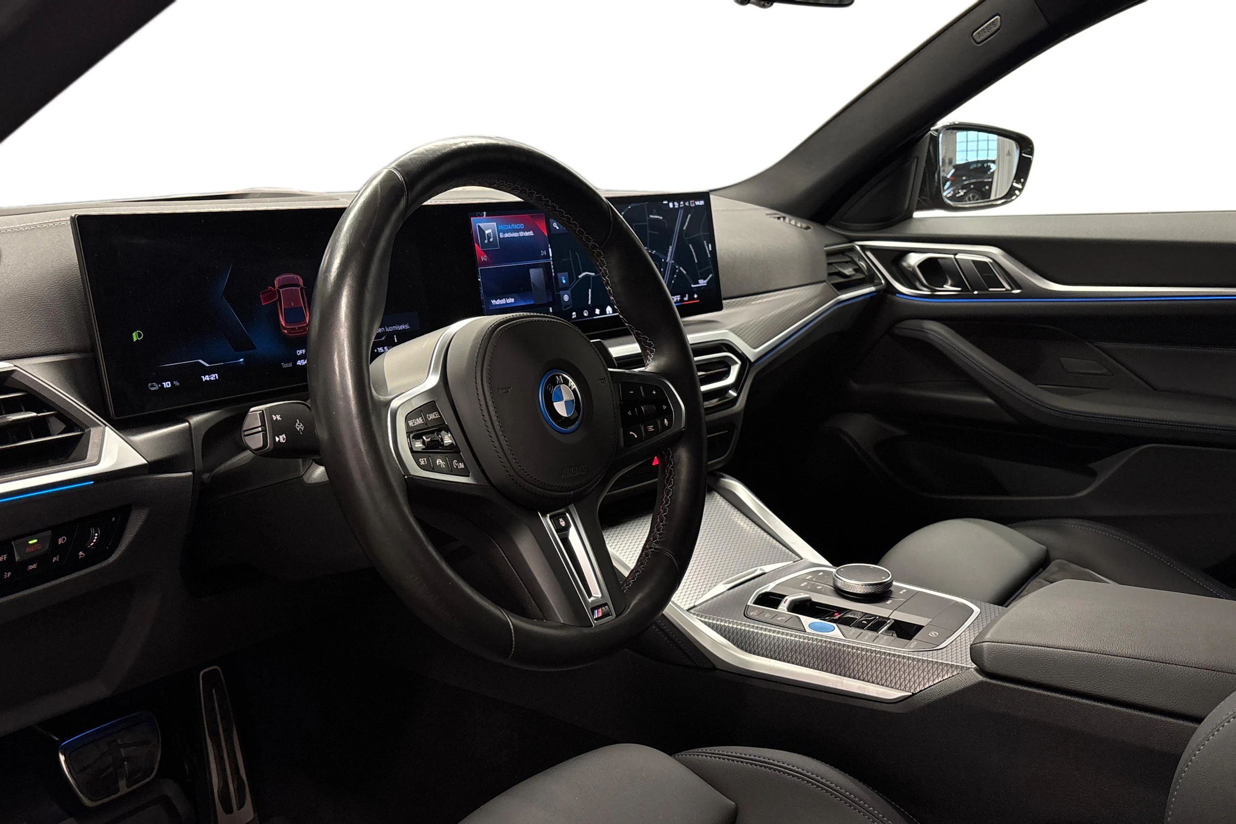 oranssi BMW i4 M50 2024 kuva 3.