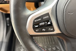 valkoinen BMW i4 M50 2024 kuva 23.