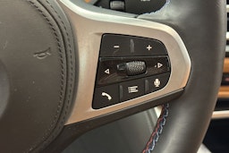 valkoinen BMW i4 M50 2024 kuva 24.