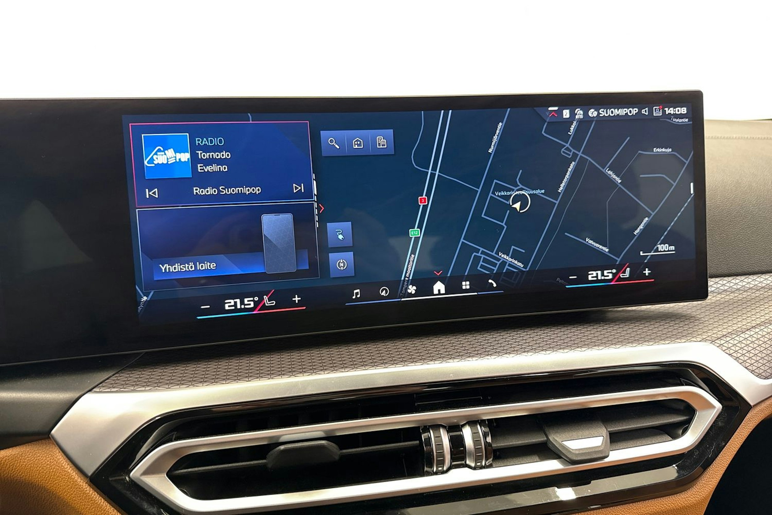 valkoinen BMW i4 M50 2024 kuva 26.