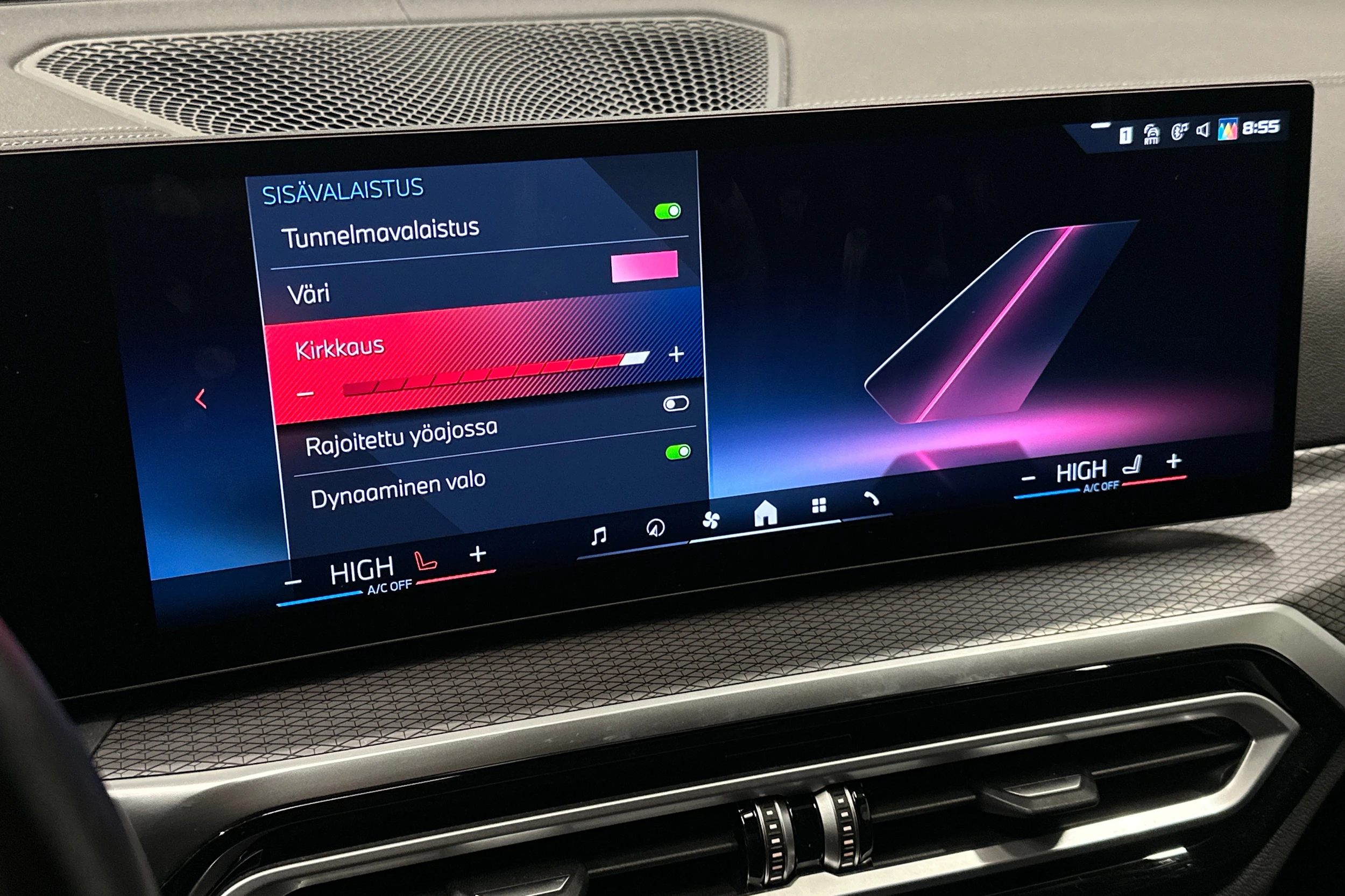 musta BMW i4 M50 2024 kuva 29.