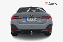 Harmaa BMW i4 M60 2026 kuva 3.