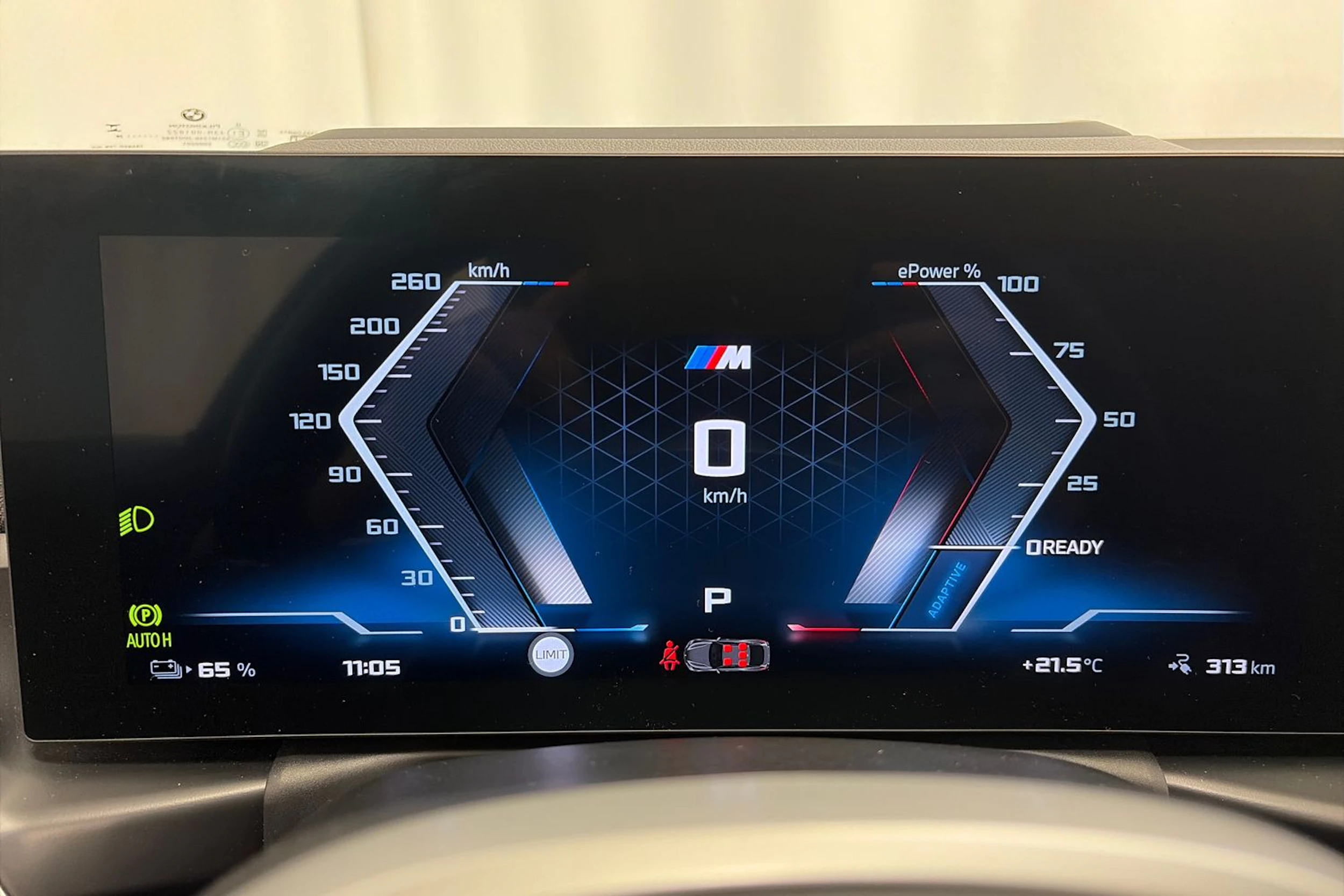 Harmaa BMW i4 M60 2026 kuva 20.