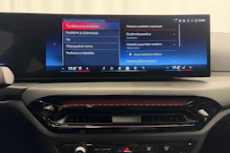 Harmaa BMW i4 M60 2026 kuva 30.