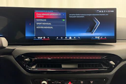 Harmaa BMW i4 M60 2026 kuva 33.