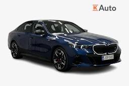 sininen BMW i5 2023 kuva 1.