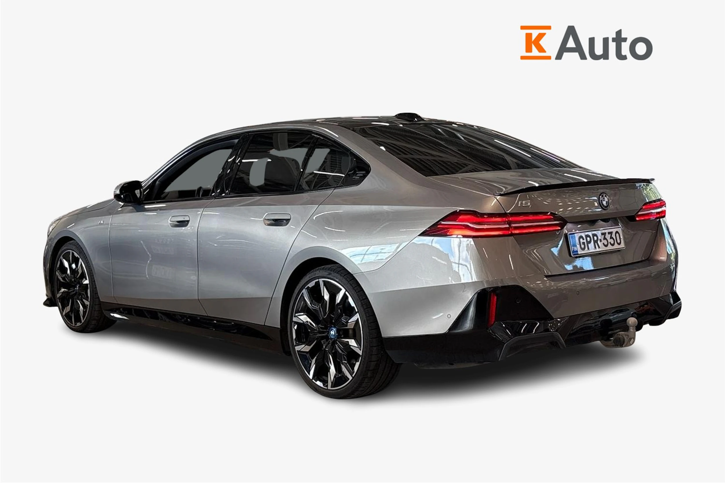 harmaa BMW i5 2024 kuva 2.