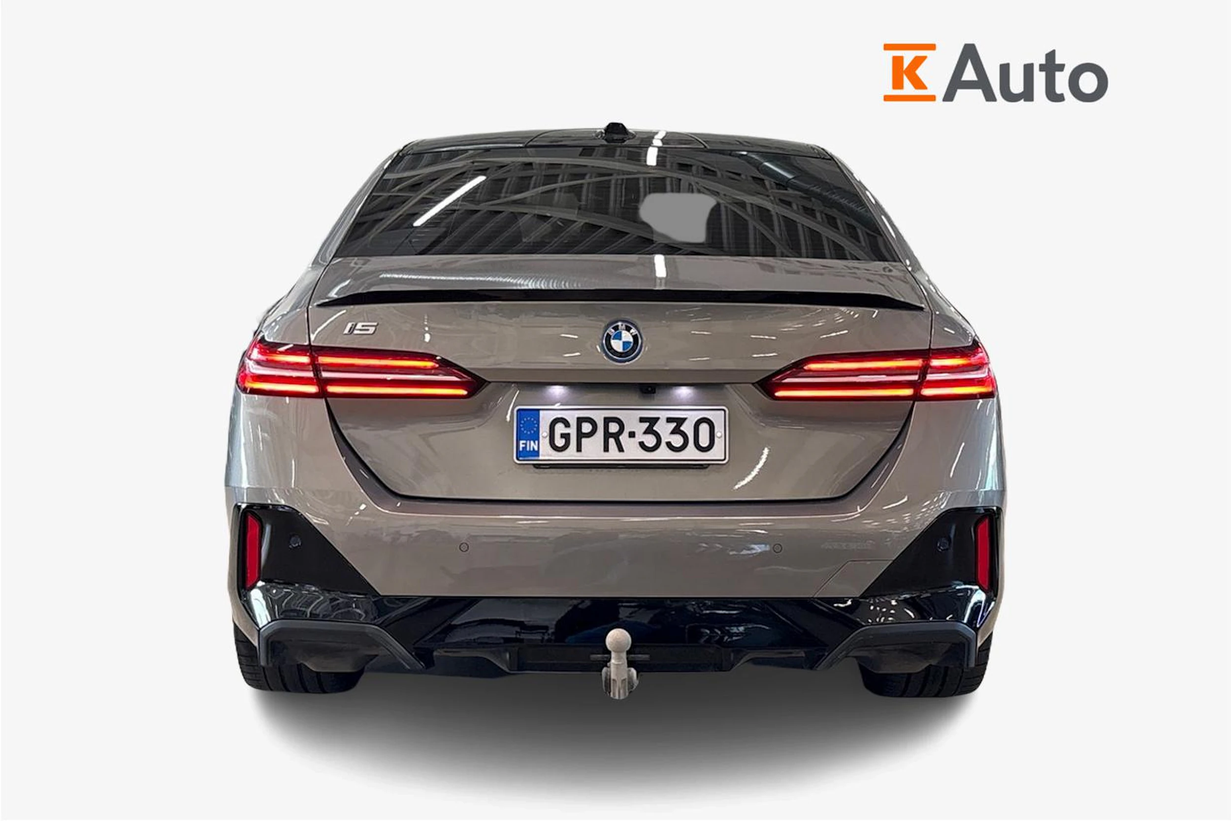 harmaa BMW i5 2024 kuva 3.