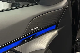 musta BMW i5 2024 kuva 31.