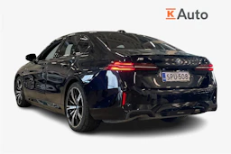 met. musta BMW i5 2024 kuva 2.