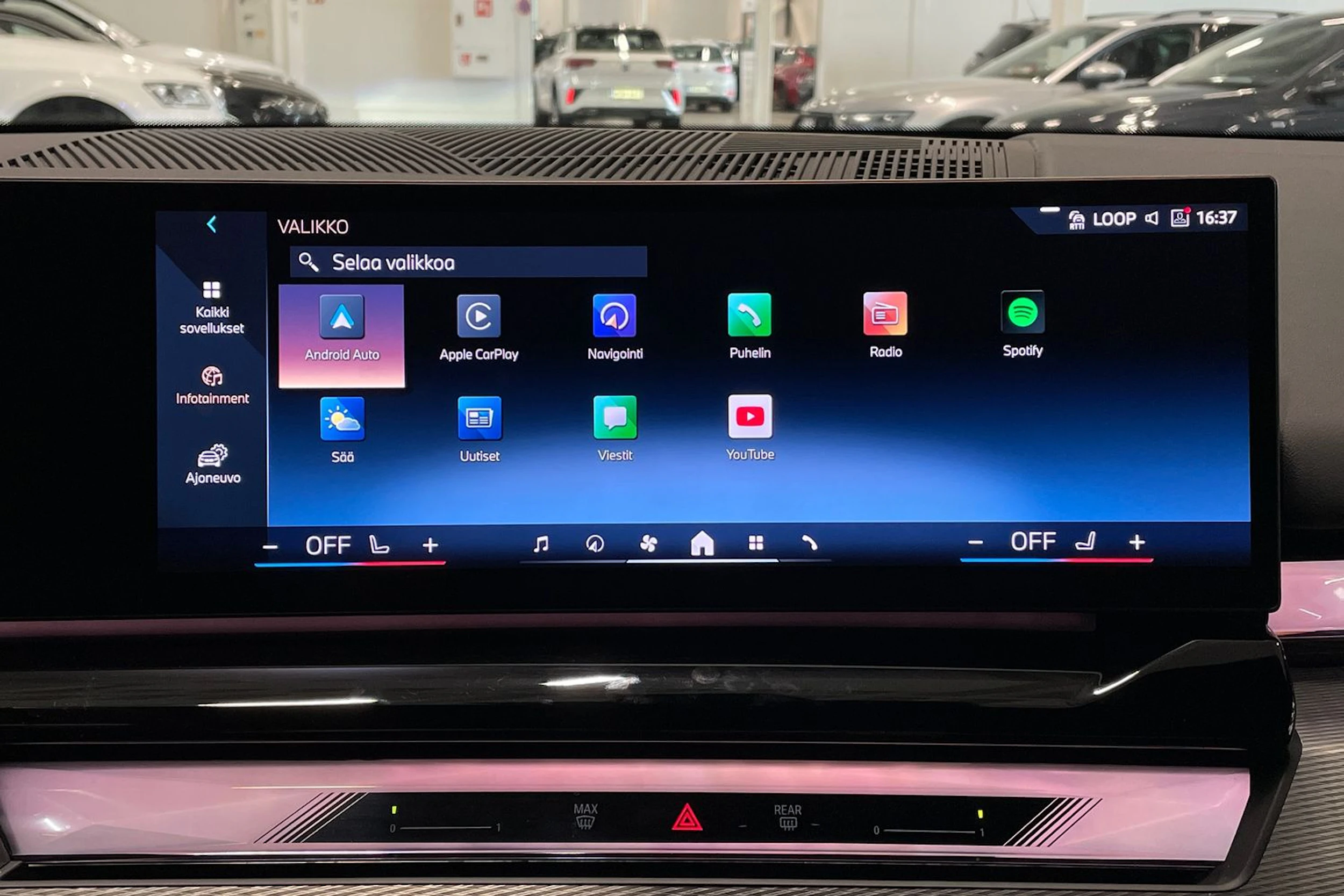 met. musta BMW i5 2024 kuva 20.