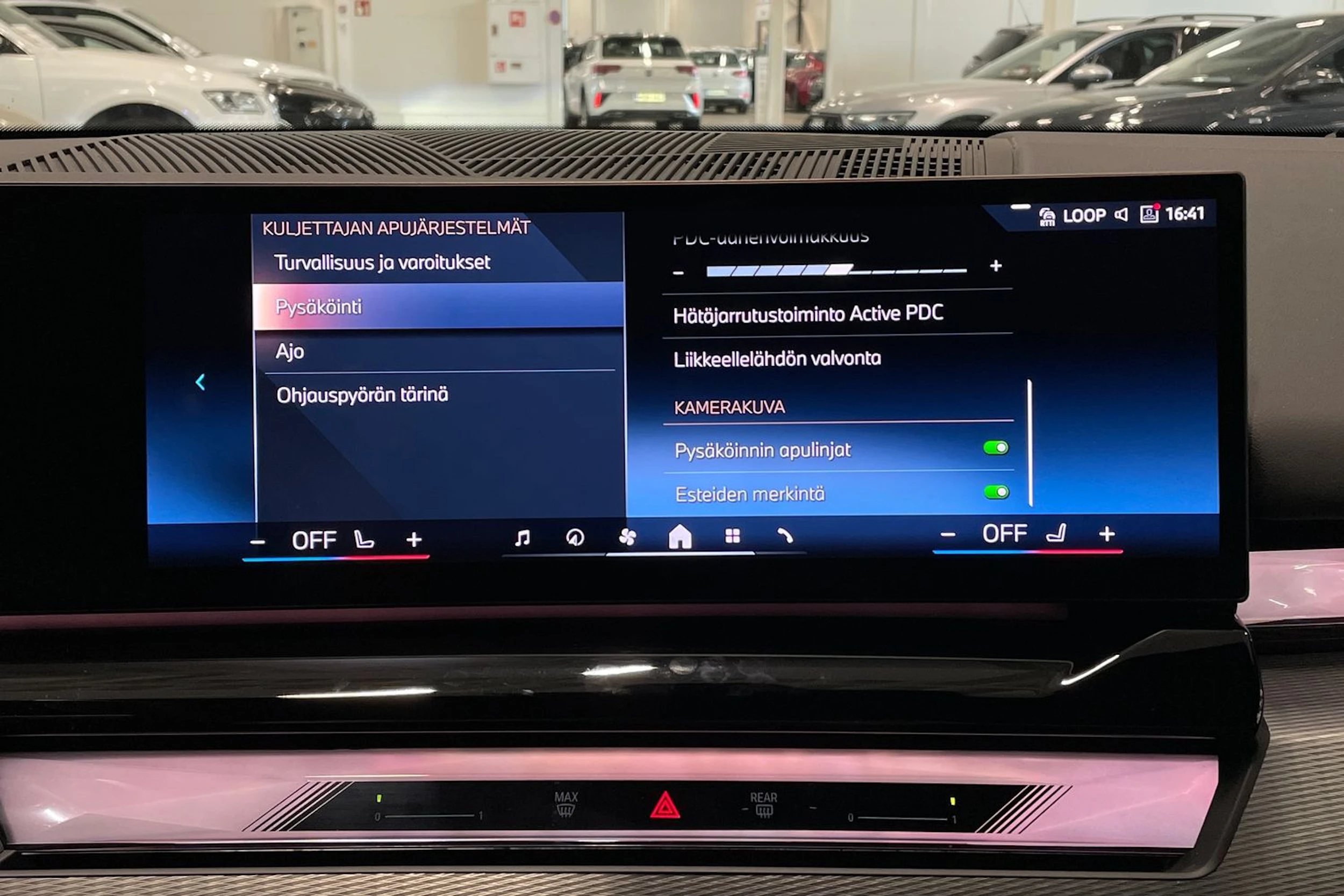 met. musta BMW i5 2024 kuva 25.
