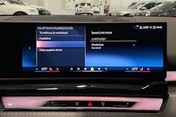 met. musta BMW i5 2024 kuva 26.