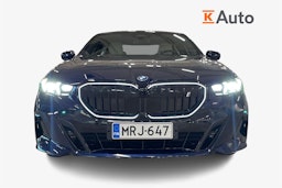 sininen BMW i5 2025 kuva 5.