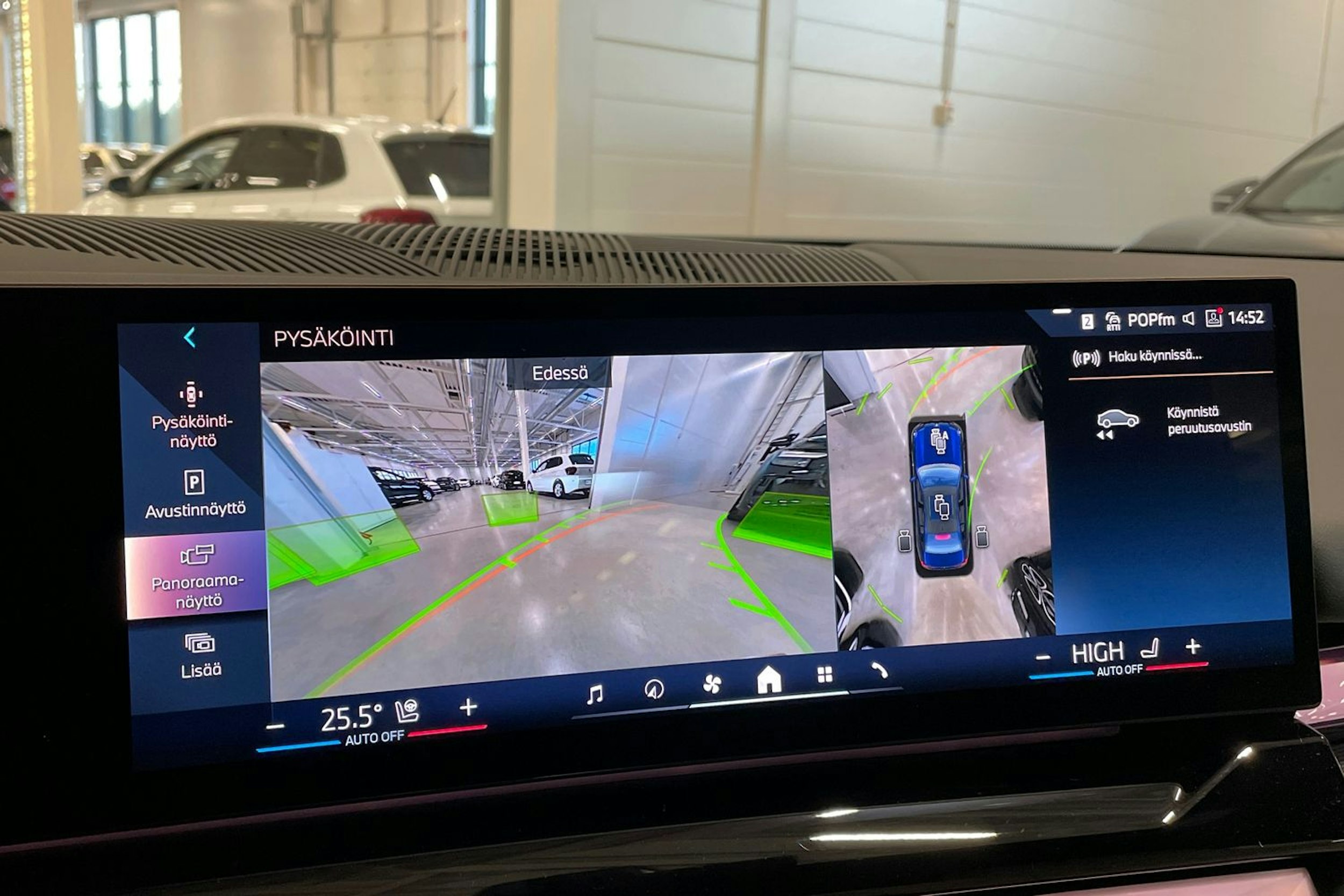 sininen BMW i5 2025 kuva 26.