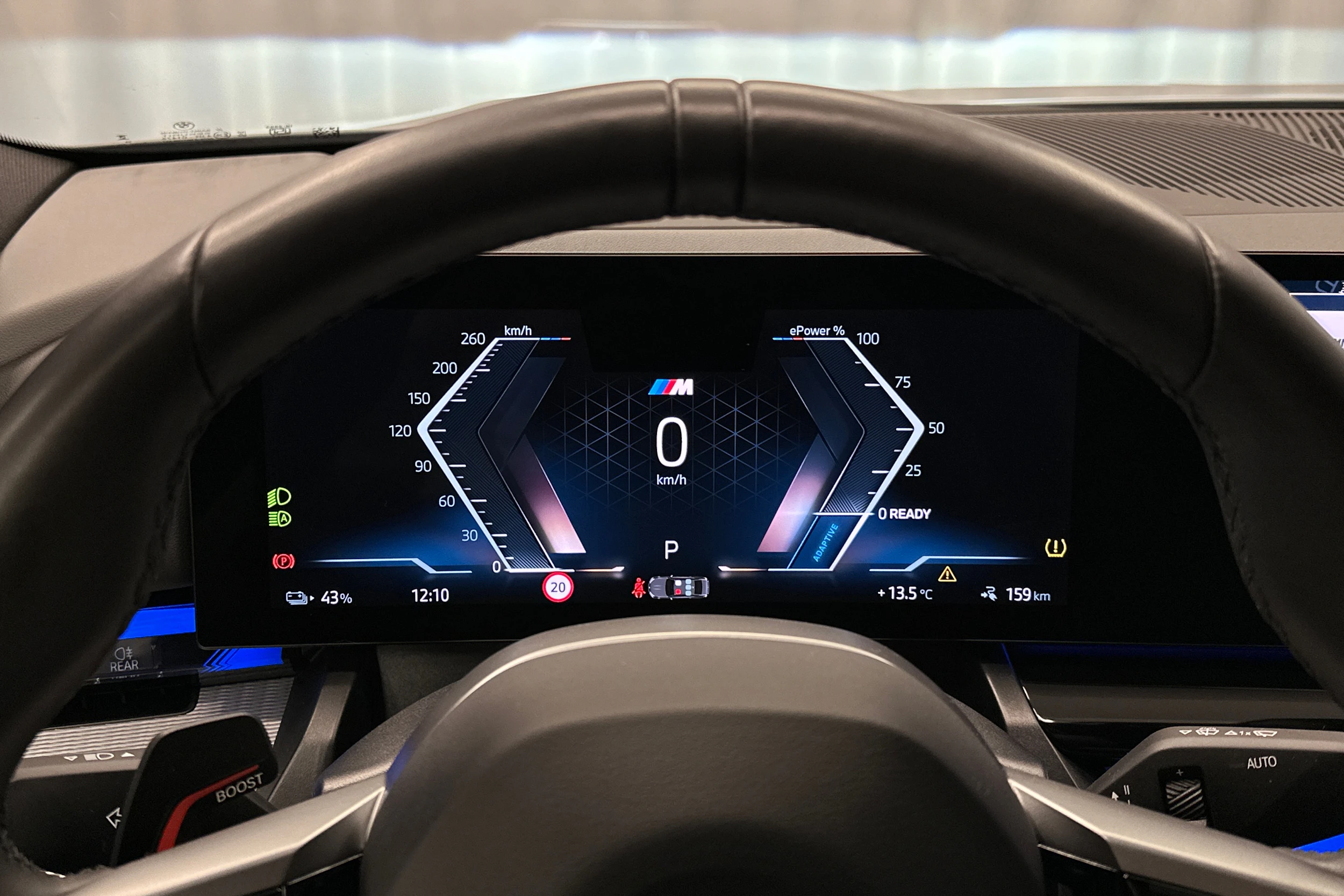 harmaa BMW i5 2025 kuva 13.