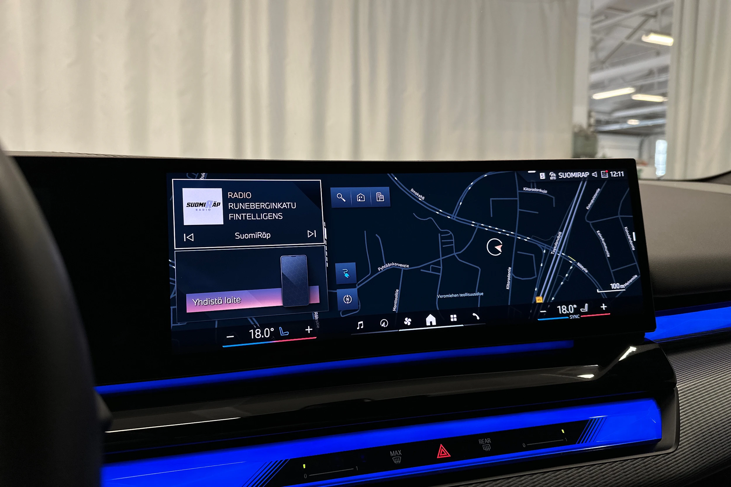 harmaa BMW i5 2025 kuva 15.