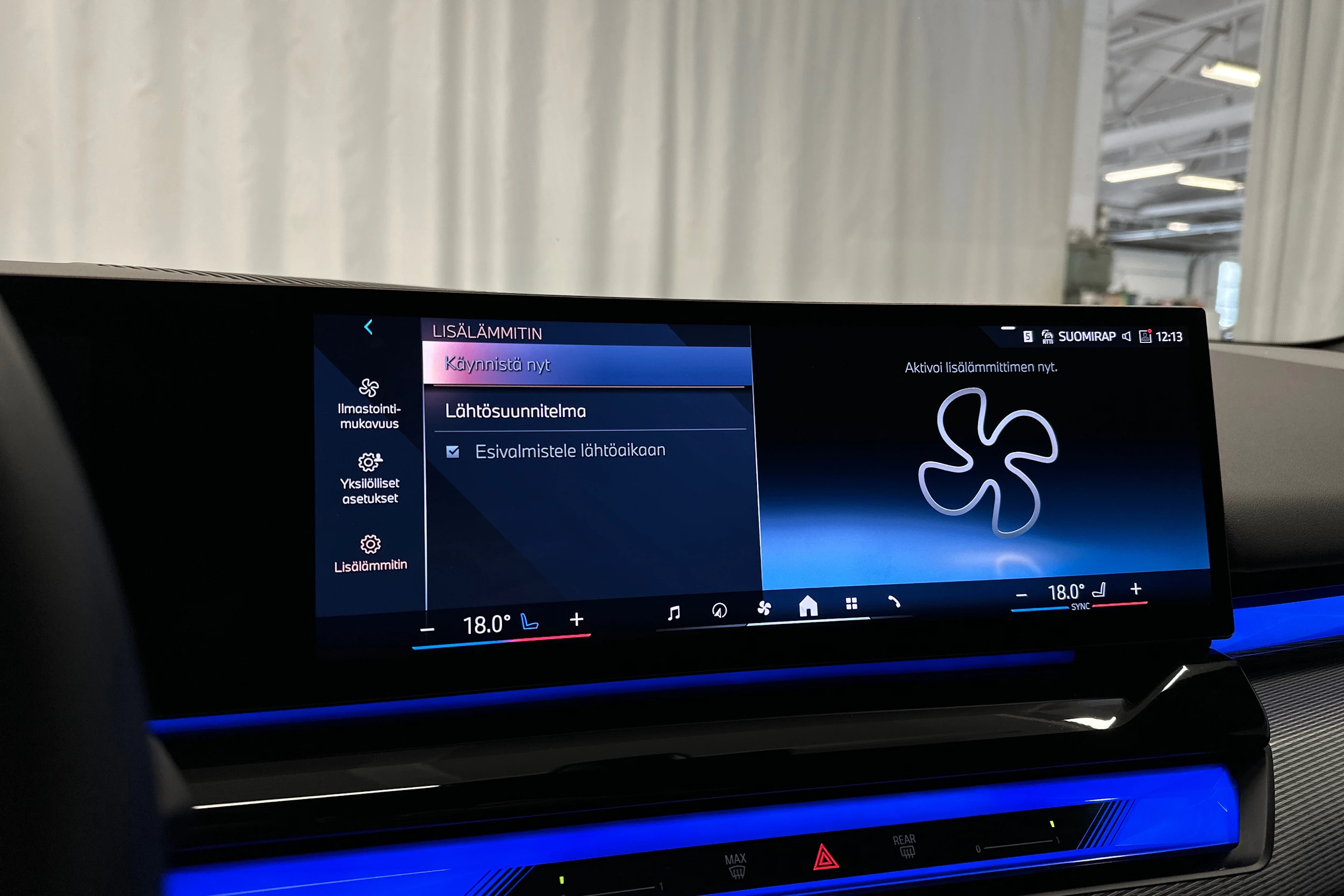harmaa BMW i5 2025 kuva 25.