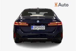 met. sininen BMW i5 M60 2025 kuva 3.