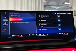 met. sininen BMW i5 M60 2025 kuva 33.