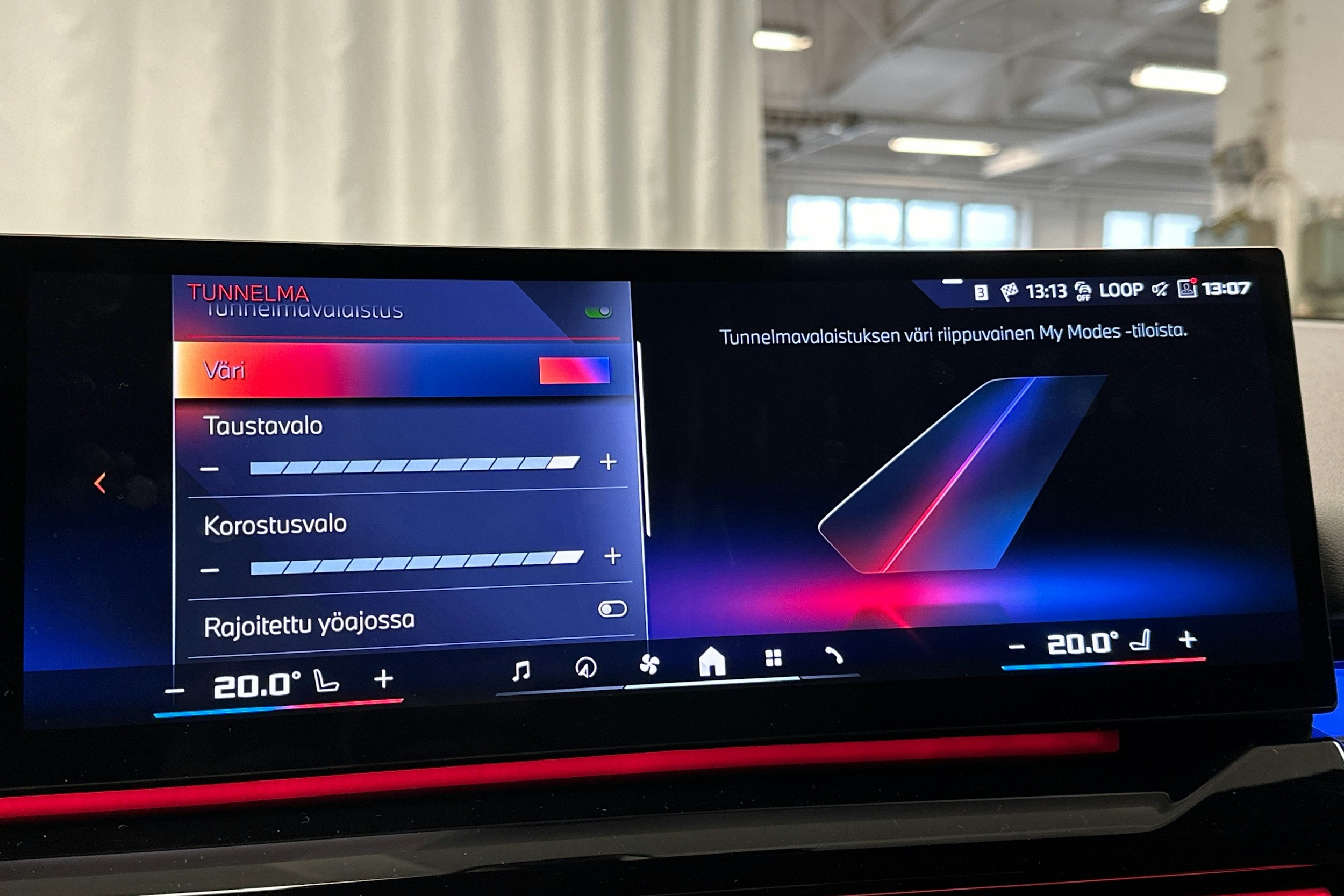 met. sininen BMW i5 M60 2025 kuva 34.