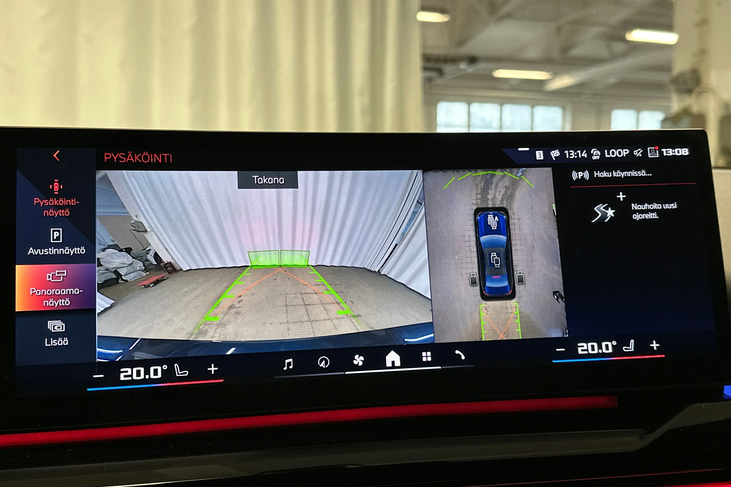 met. sininen BMW i5 M60 2025 kuva 37.